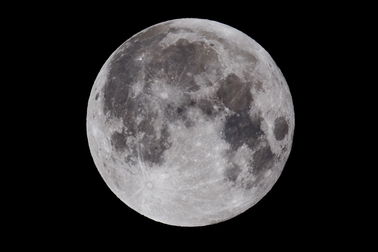 moon080906.jpg